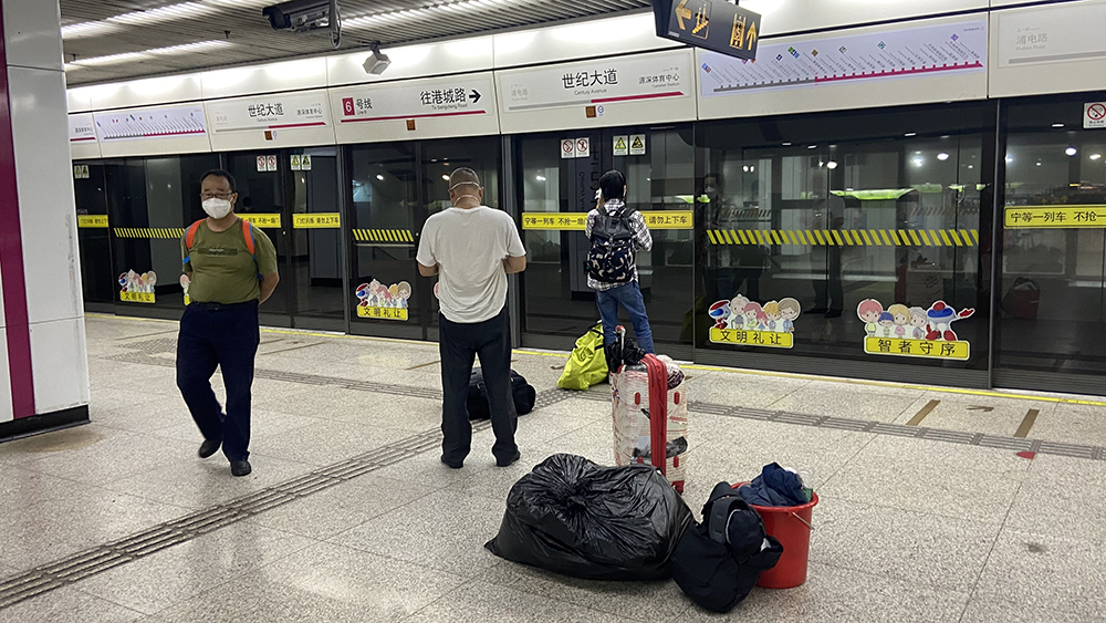 上海地铁堵车_上海最堵地铁_上海地铁7号线拥堵吗