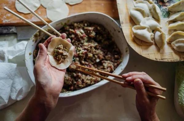 你一定不知道：冬至吃饺子是为了纪念谁？