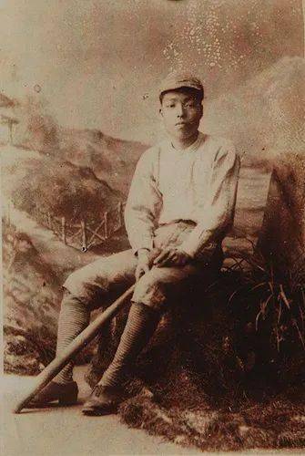 夏目漱石短诗_短诗夏目漱石的作者是_夏目漱石短篇